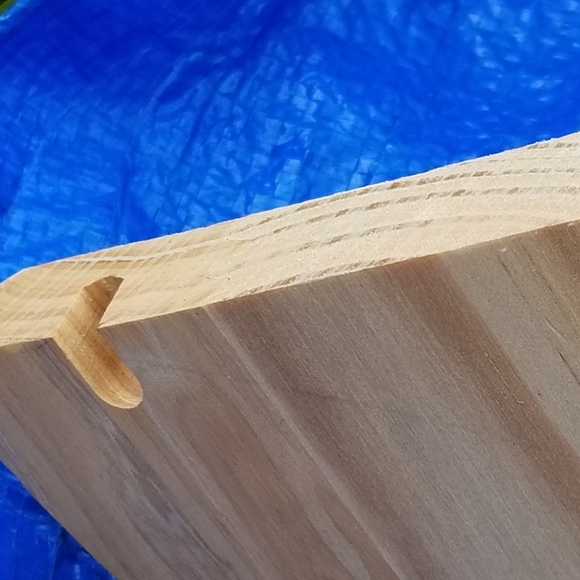 Corner shelf - Picture 3 of 4